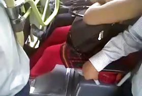 Повна довжина порно відео дезі автобусі цицьки чіпати вуайеріст
