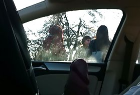 Секс секс трубки автомобілів флеш 4 дівчинки автобусна зупинка